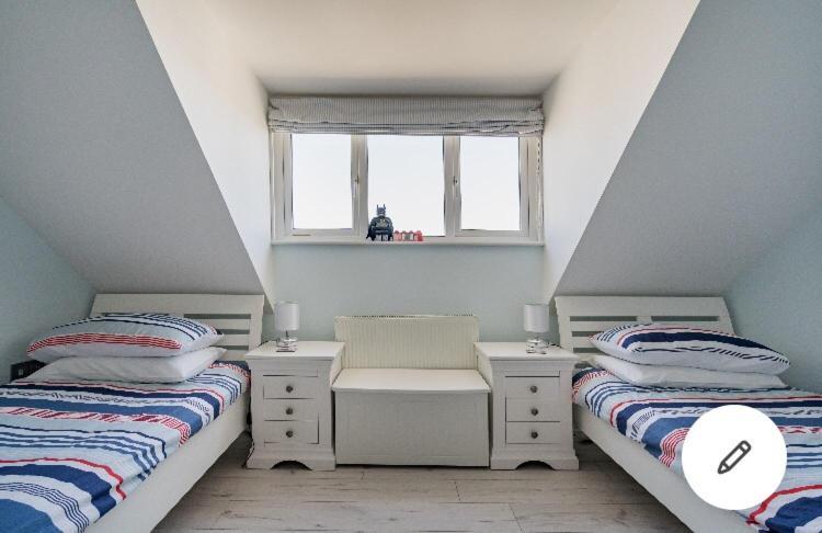 브로드스테어즈 Viking Bay House 빌라 외부 사진