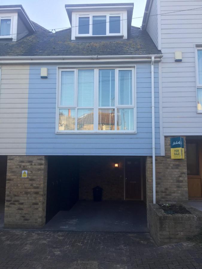 브로드스테어즈 Viking Bay House 빌라 외부 사진